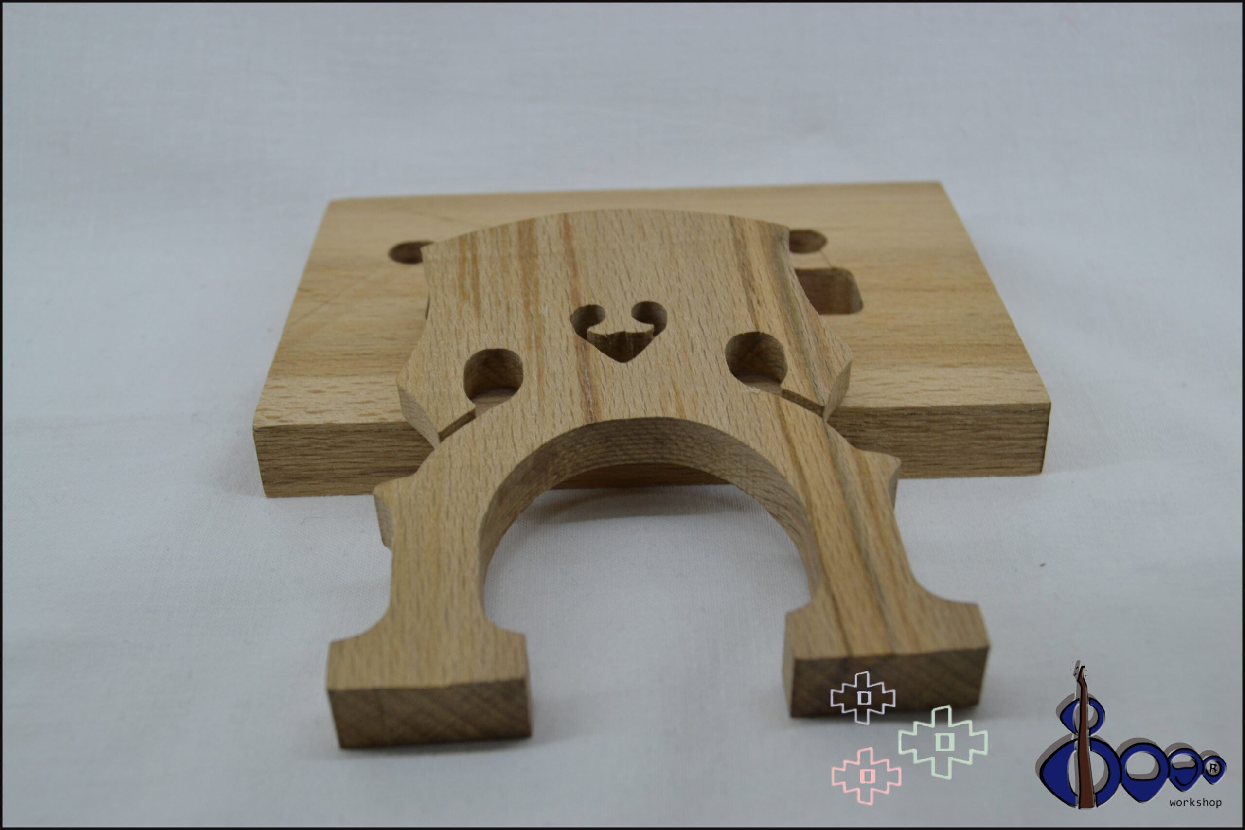 French 2 Cello Bridge Quarter Size – High‑Grade Maple Model 3 French 2 Cello Bridge Quarter Size – High‑Grade Maple Model - Image 3