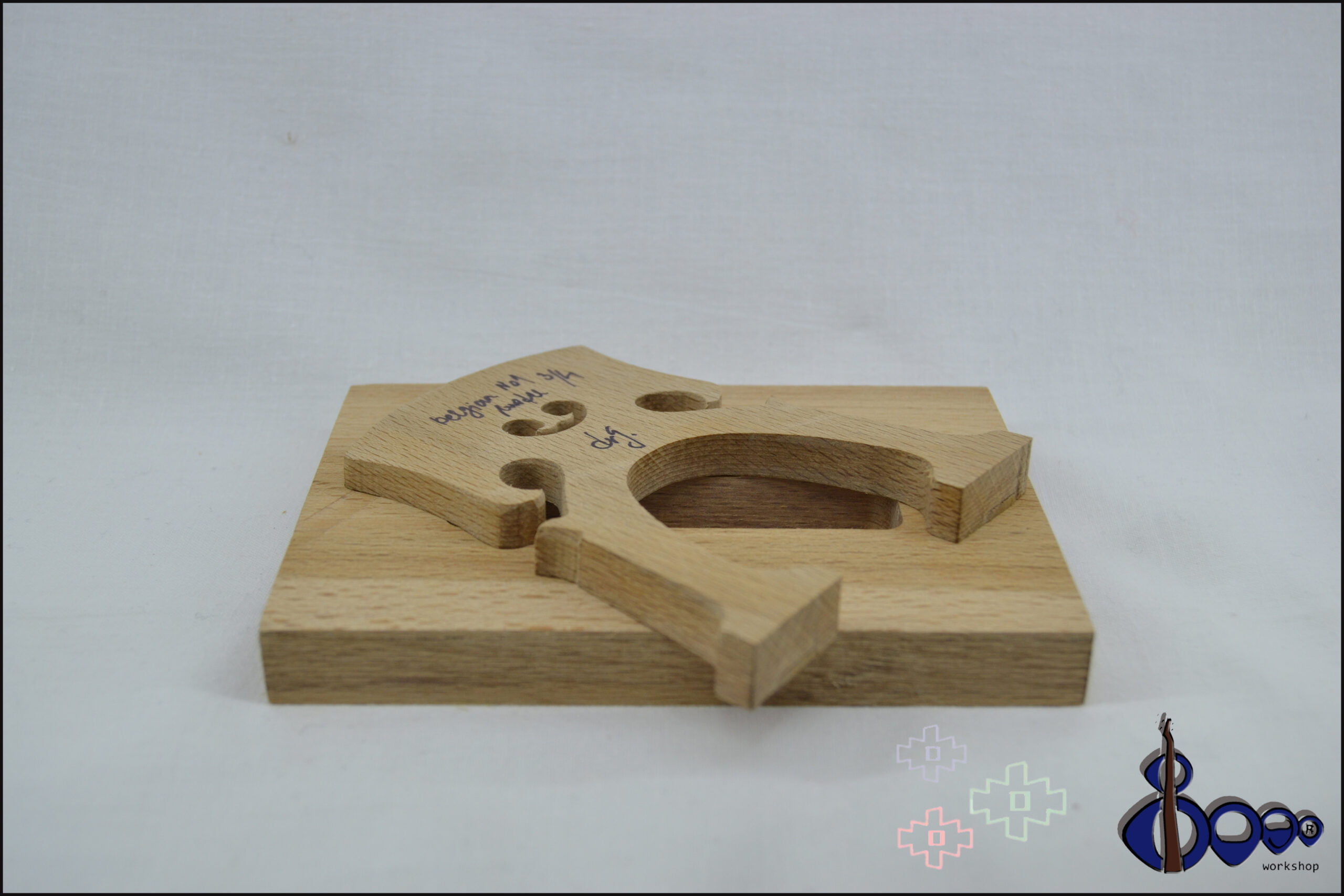 Ultimate Cello Bridge Belgian 1 – Quarter Size 2 Ultimate Cello Bridge Belgian 1 – Quarter Size - Image 2