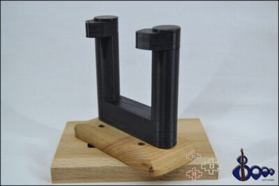 Guitar wall hanger - Wood