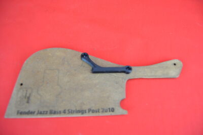 Thumb rest for Fender Jazz 4 pre 2010 (M-1)