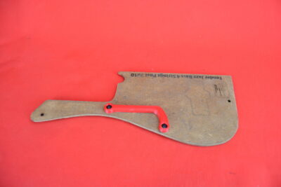 Thumb rest for Fender Jazz 4 post 2010 (M-1)