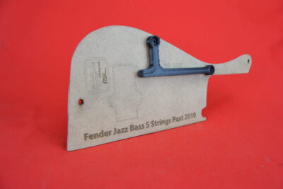 Thumb rest for Fender Jazz V post 2010 (M-9)