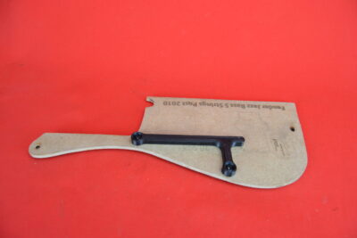 Thumb rest for Fender Jazz V post 2010 (M-6)