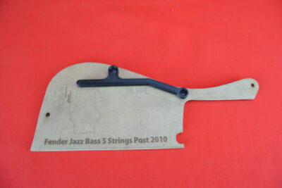 Thumb rest for Fender Jazz V post 2010 (M-4)
