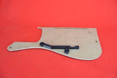 Thumb rest for Fender Precision 4 bass (M-8)