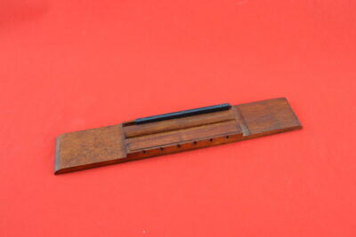 Classic guitar bridge-new version