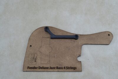 Thumb rest for Fender Deluxe bass 4 (M-3)