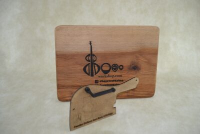 Thumb rest for Fender Deluxe bass (M-4)