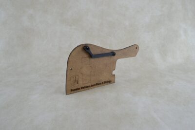 Thumb rest for Fender Deluxe bass (M-4)