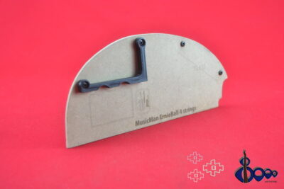Thumb rest for Music Man Ernie Ball 4 (M-3)