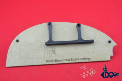 Thumb rest for MusicMan ErnieBall 4 (M-4)