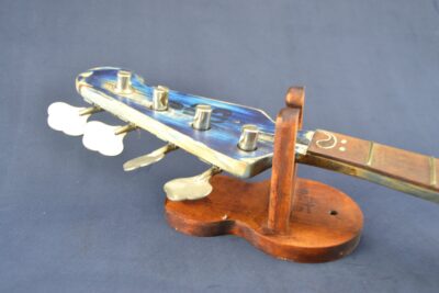 Guitar wall hanger - Wood