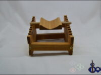 Guitar neck support stepped model