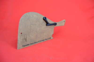 Thumb rest for Fender Jazz 4 pre 2010 (M-1)