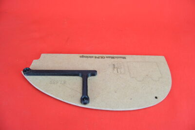 Thumb rest for Music Man OLP (M-1)